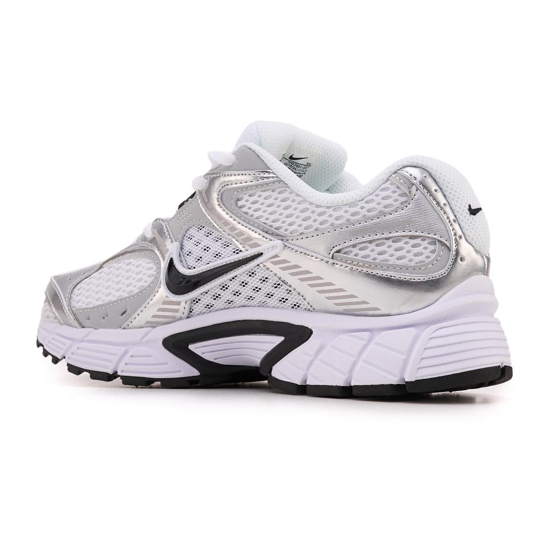 Nike V5 RNR White Silver Black