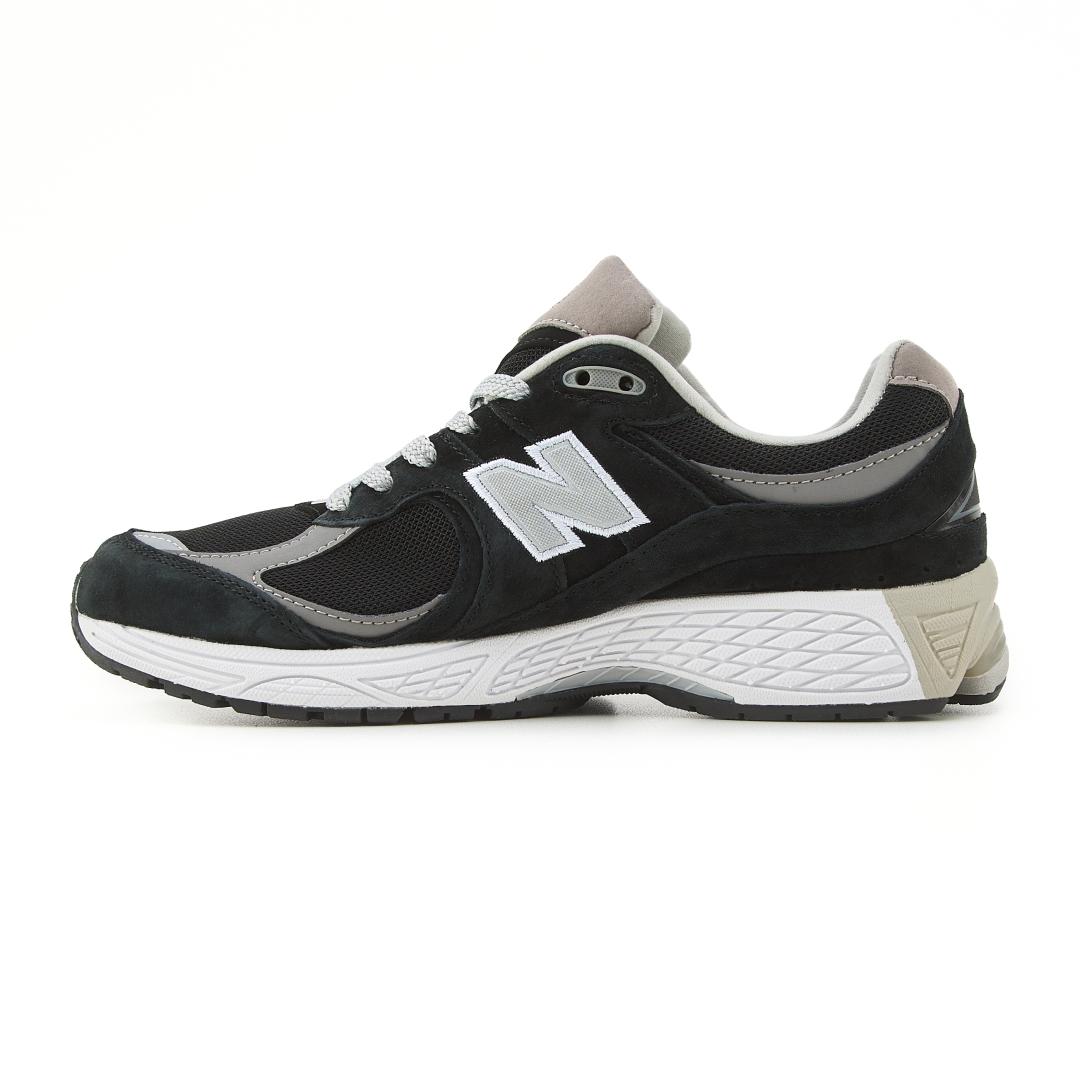 New Balance 2002R Gore-Tex Black Grey