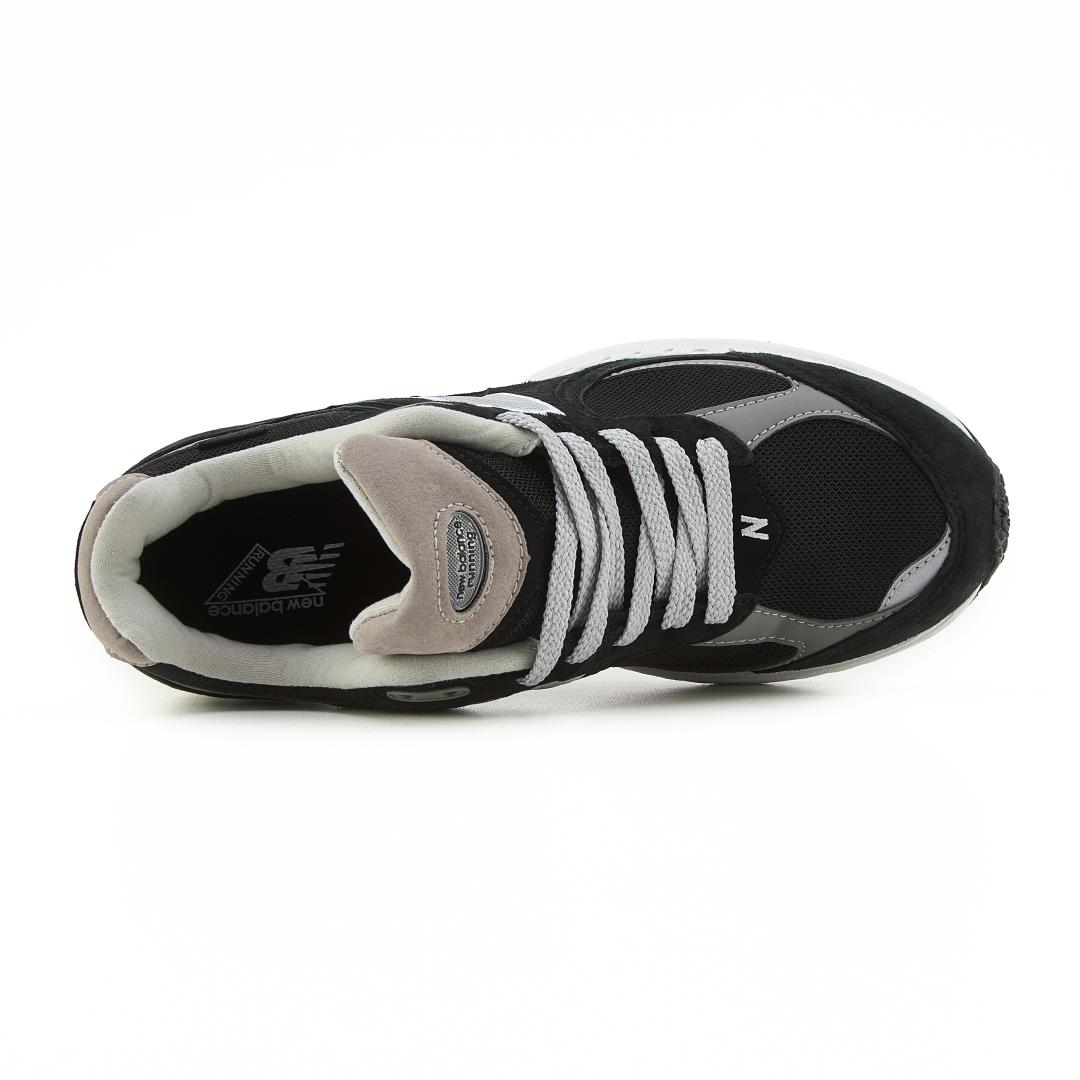 New Balance 2002R Gore-Tex Black Grey