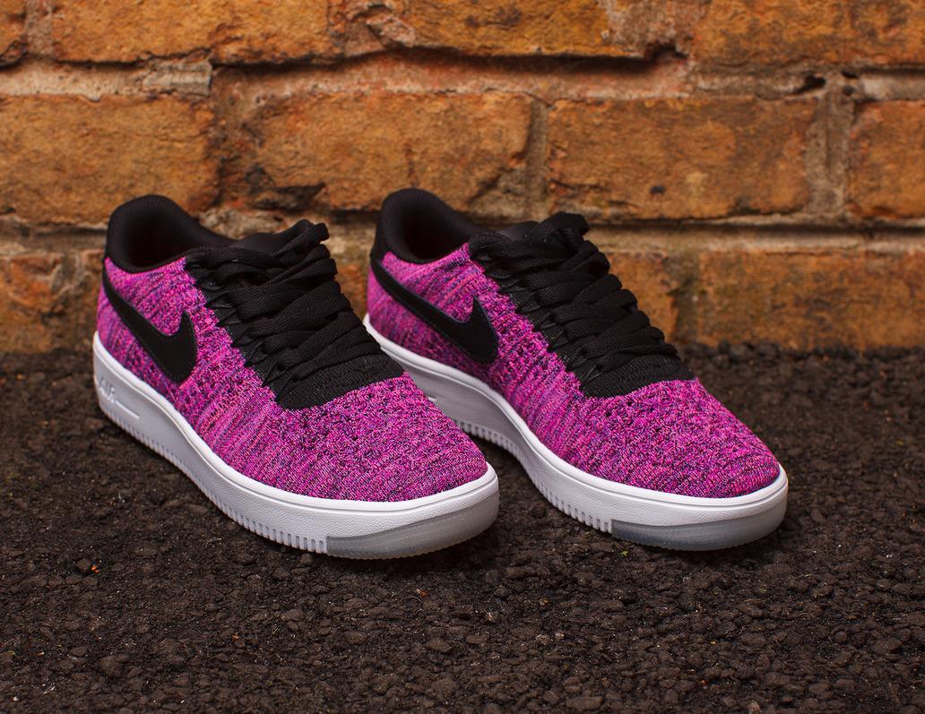 Nike Flyknit Violet