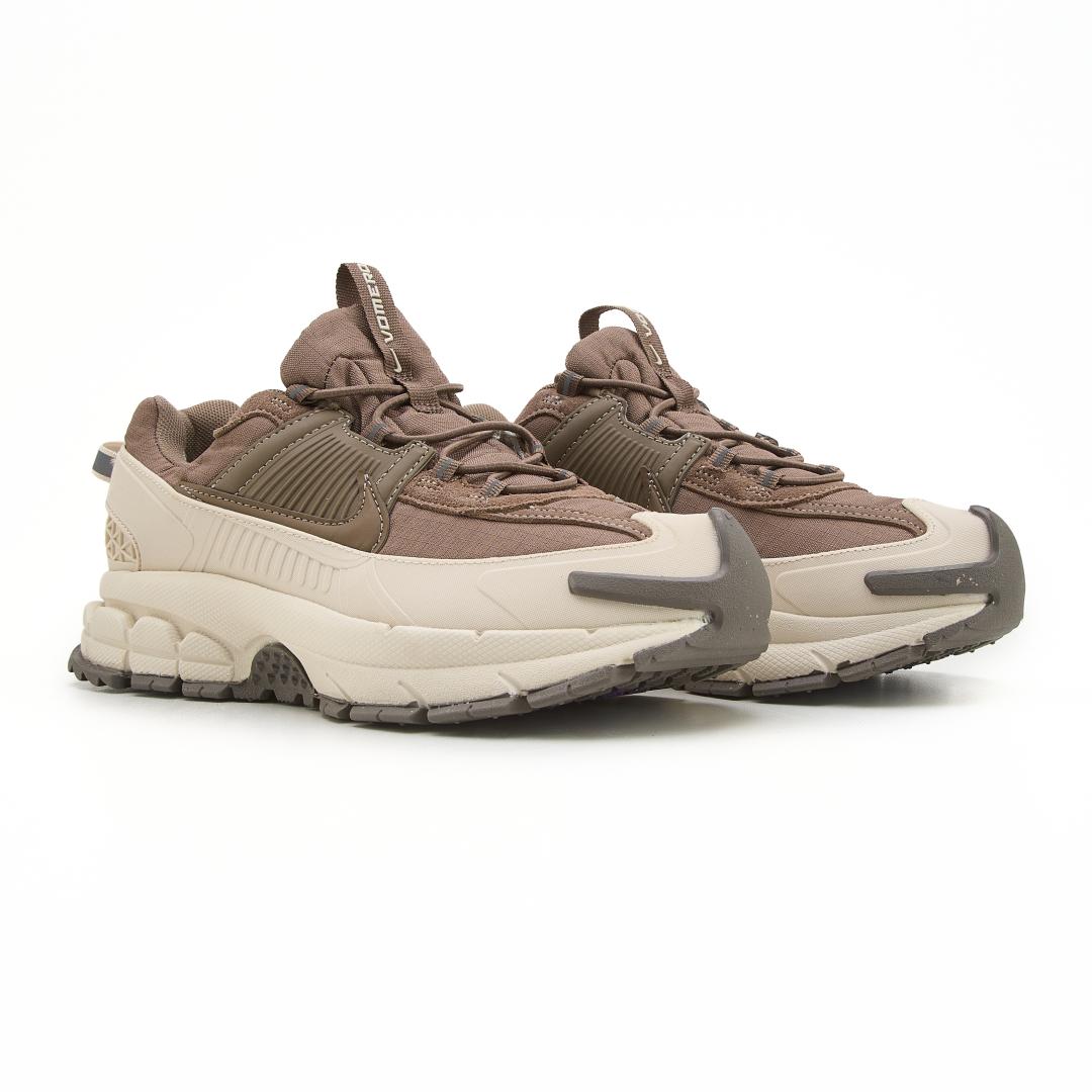 Nike Zoom Vomero Roam Light Bone