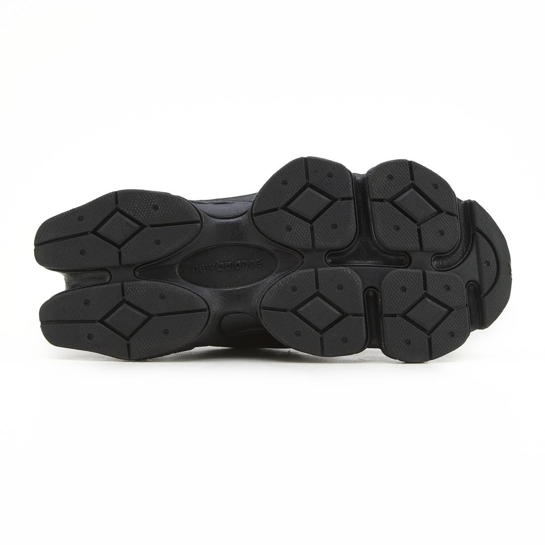New Balance 9060 Black Grey Logo