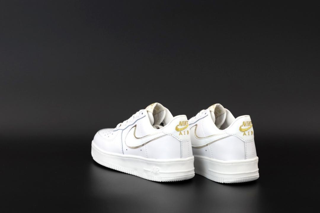 Nike Air Force 1 White 1