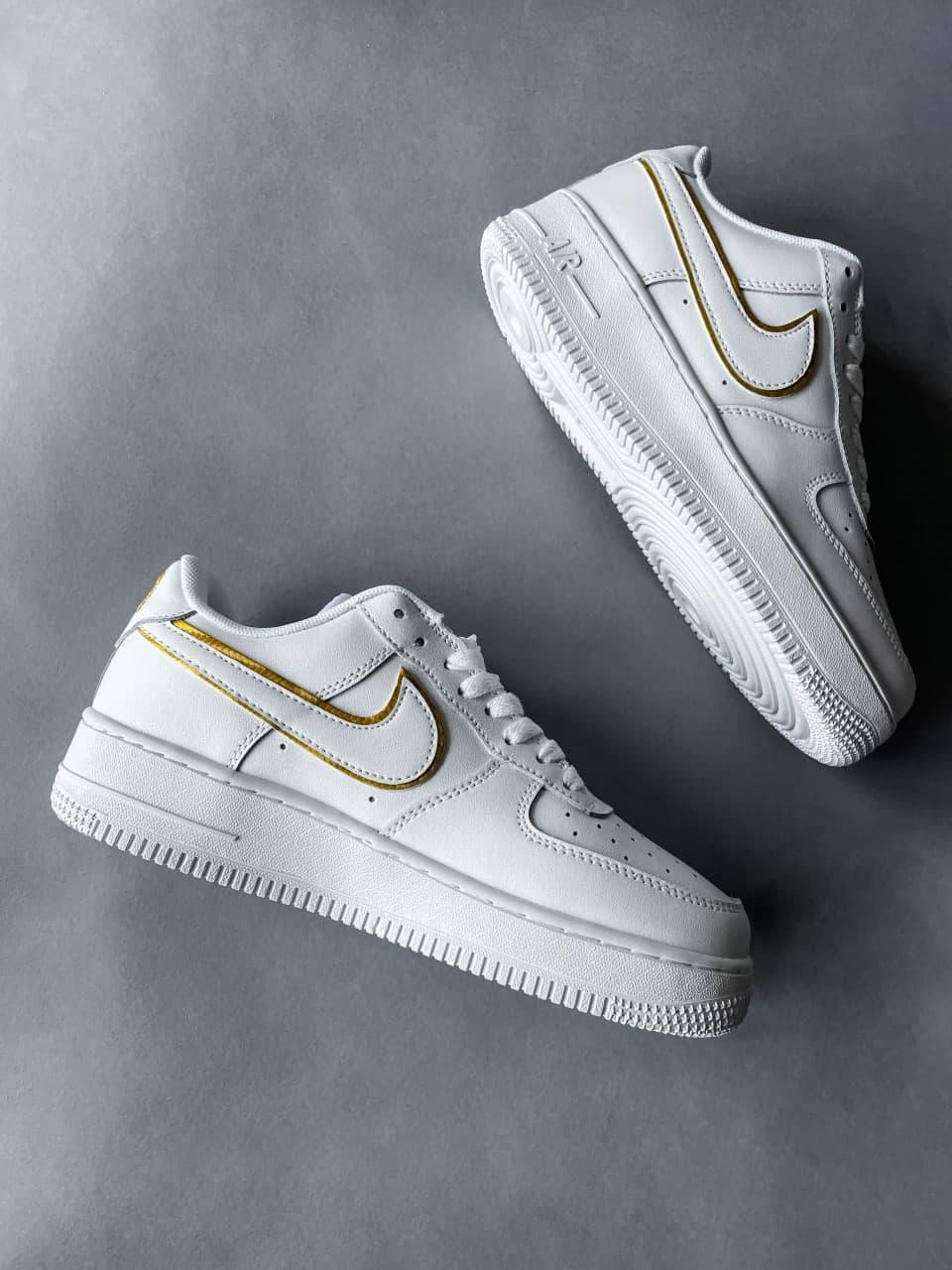 Nike Air Force 1 White 1