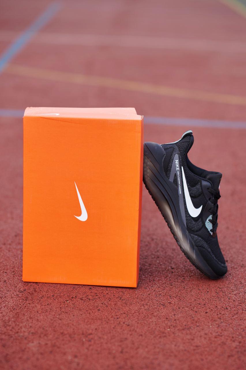 Nike Running Black White