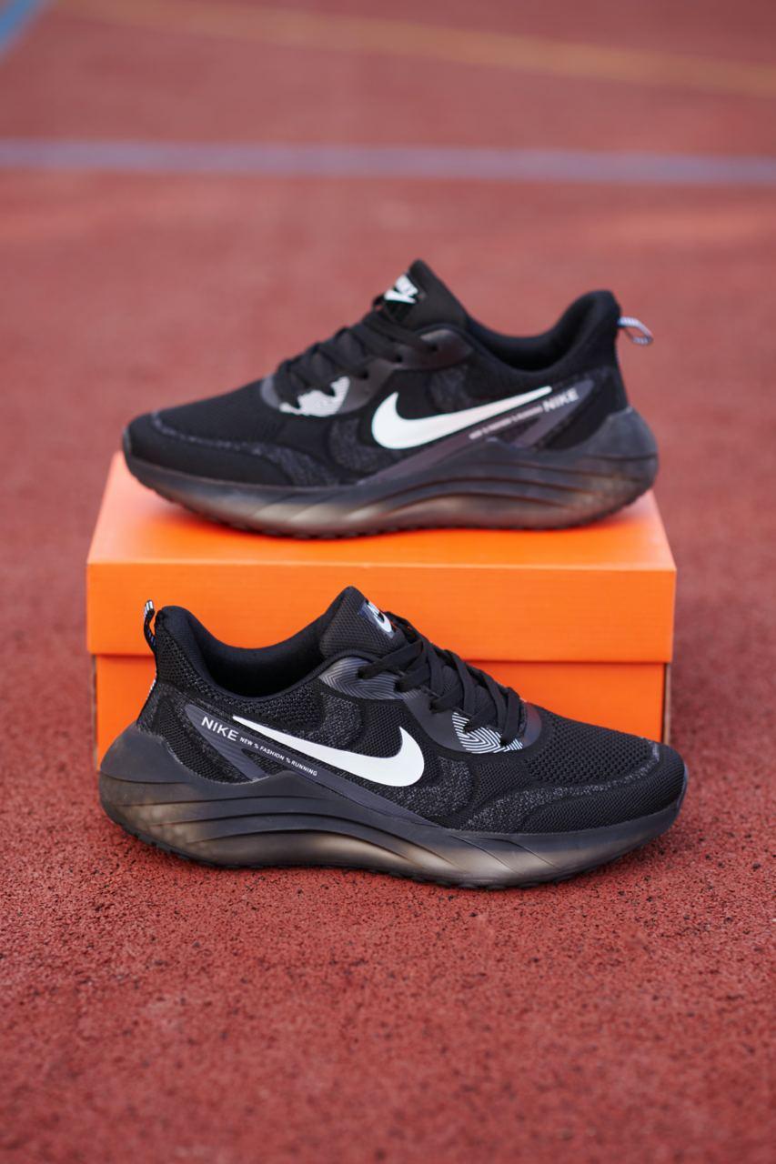 Nike Running Black White