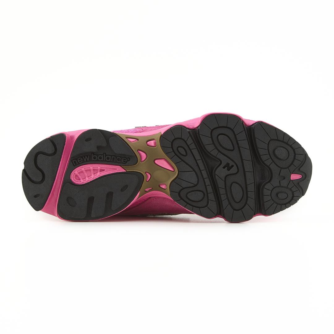 New Balance 1000 Tan Pink Green