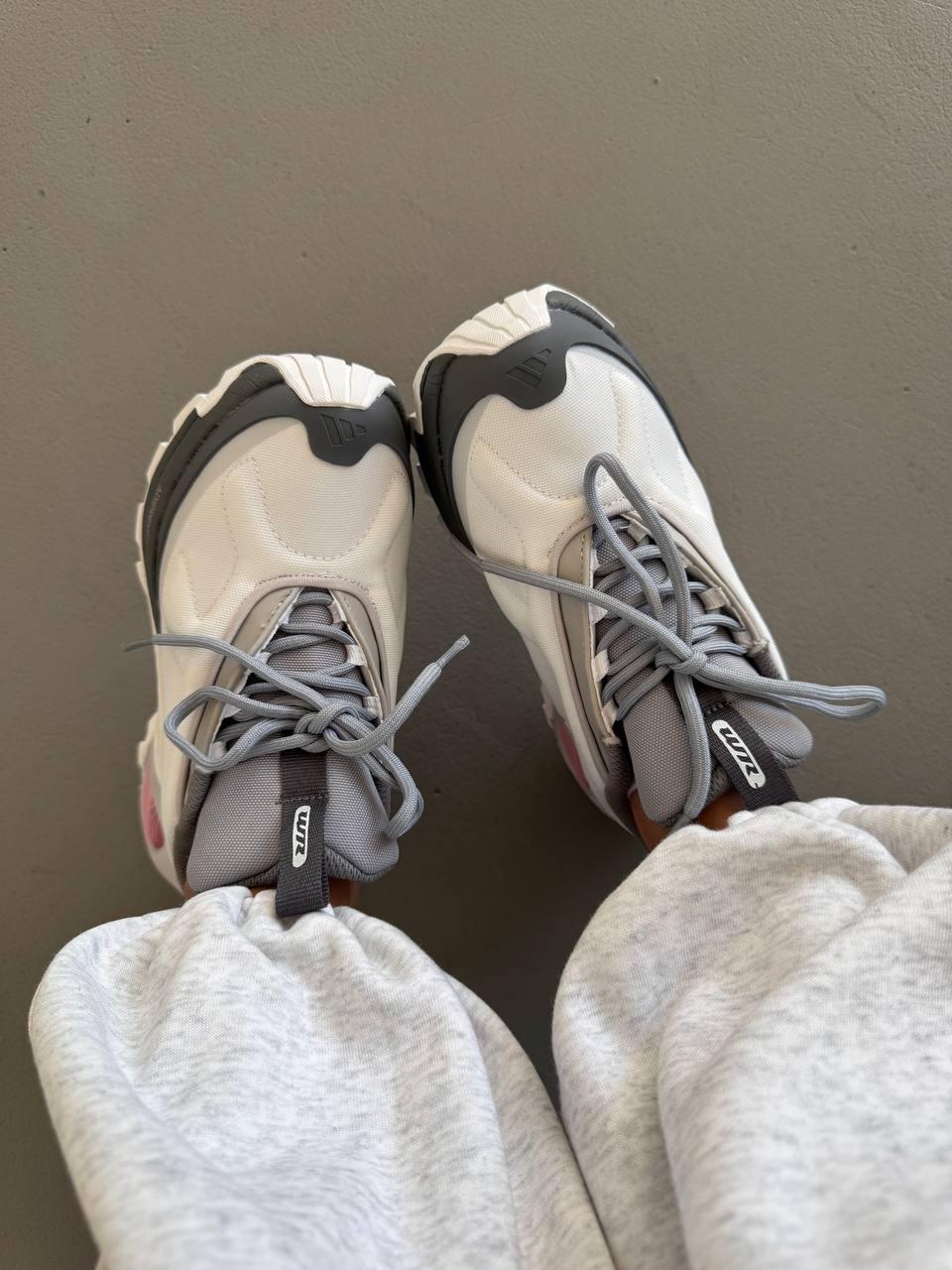Adidas Edge Runner Grey Pink