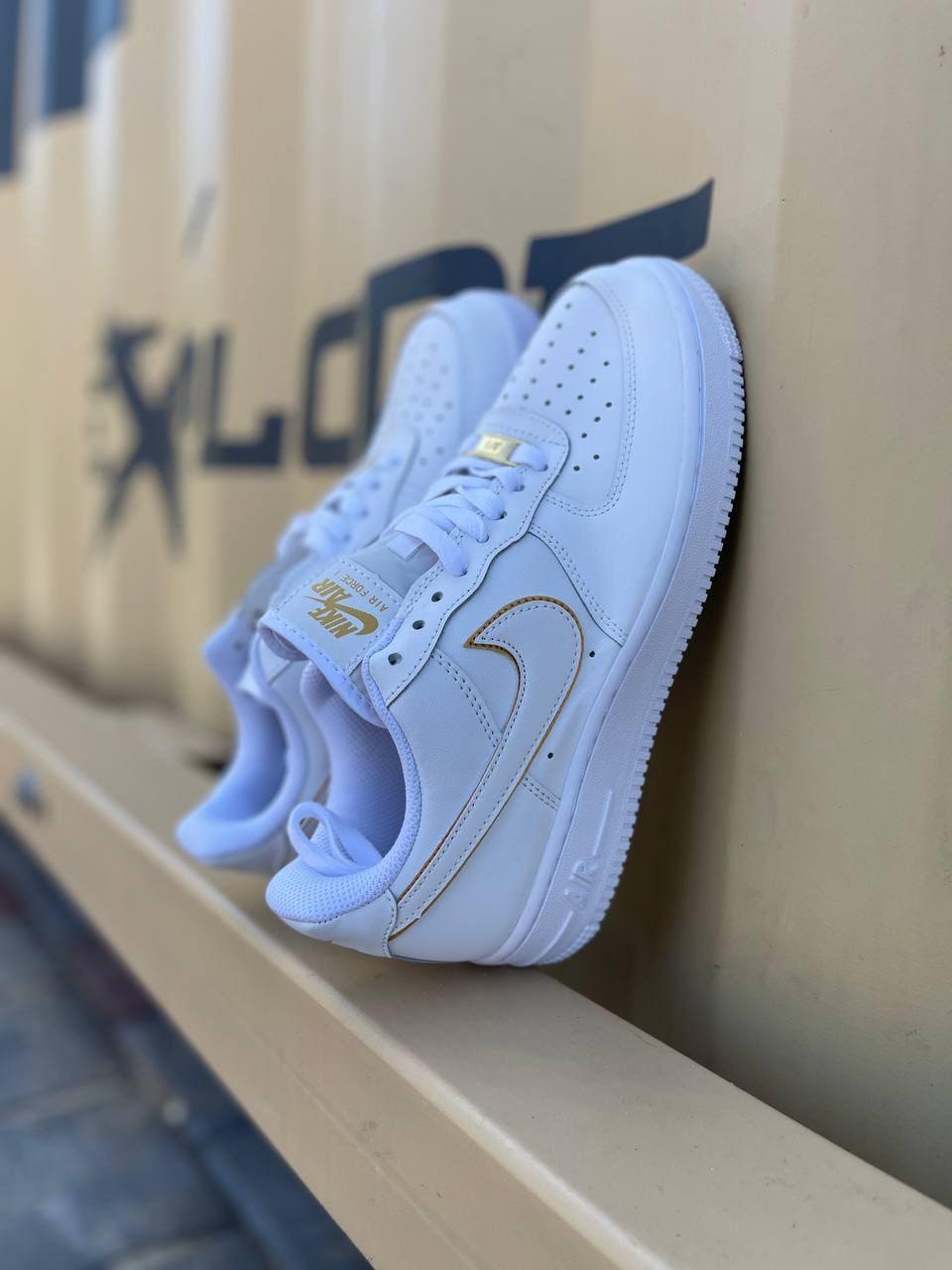 Nike Air Force 1 White 5