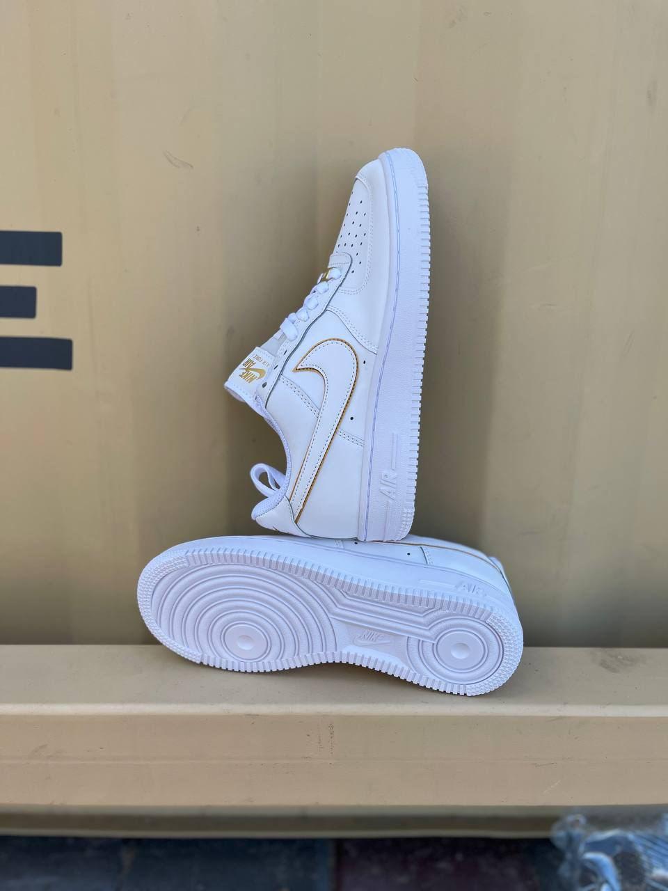 Nike Air Force 1 White 5