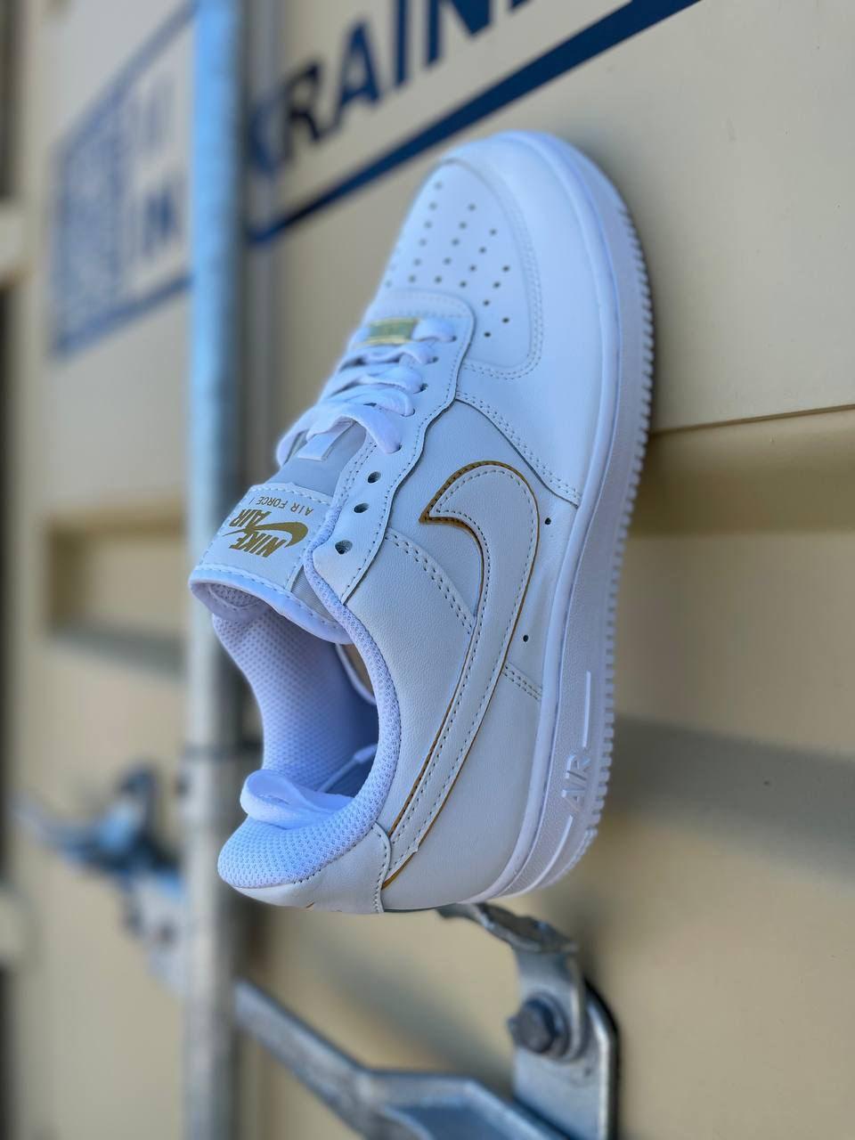 Nike Air Force 1 White 5