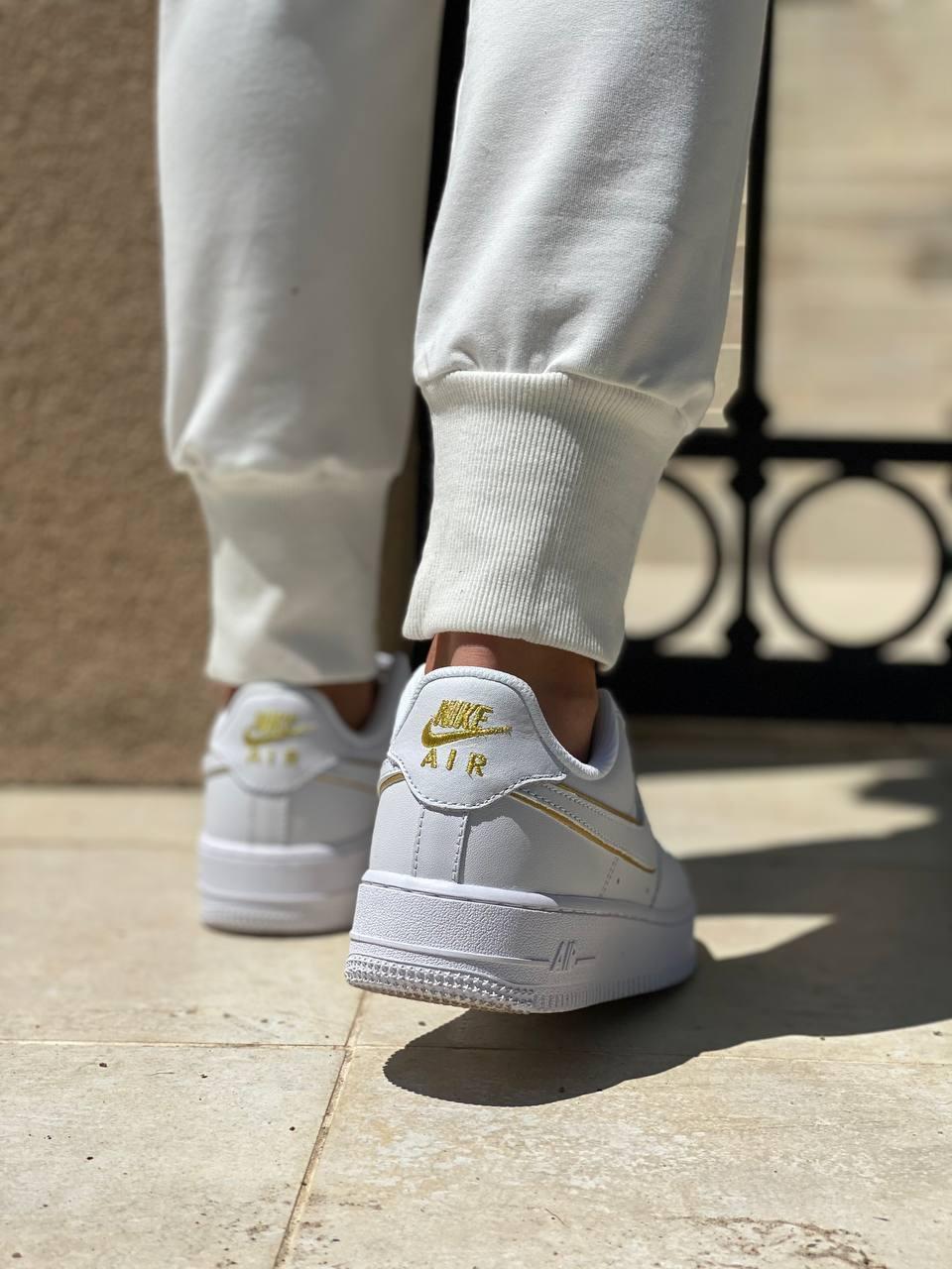 Nike Air Force 1 White 5
