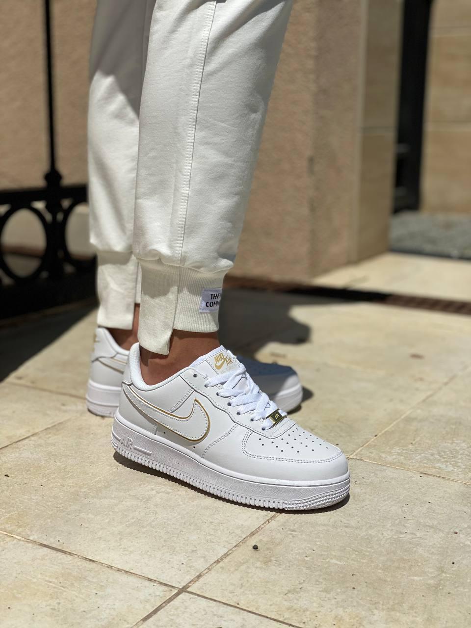 Nike Air Force 1 White 5