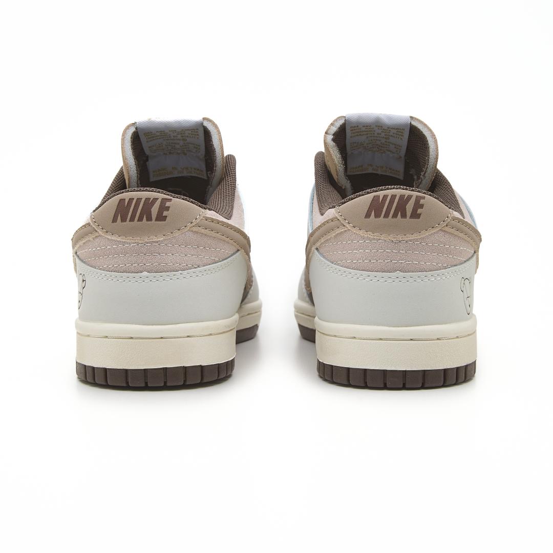 Nike SB Dunk Low Beige Brown Bear