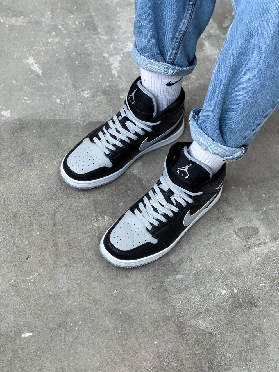 Nike Air Jordan Retro 1 High Black Grey Swoosh