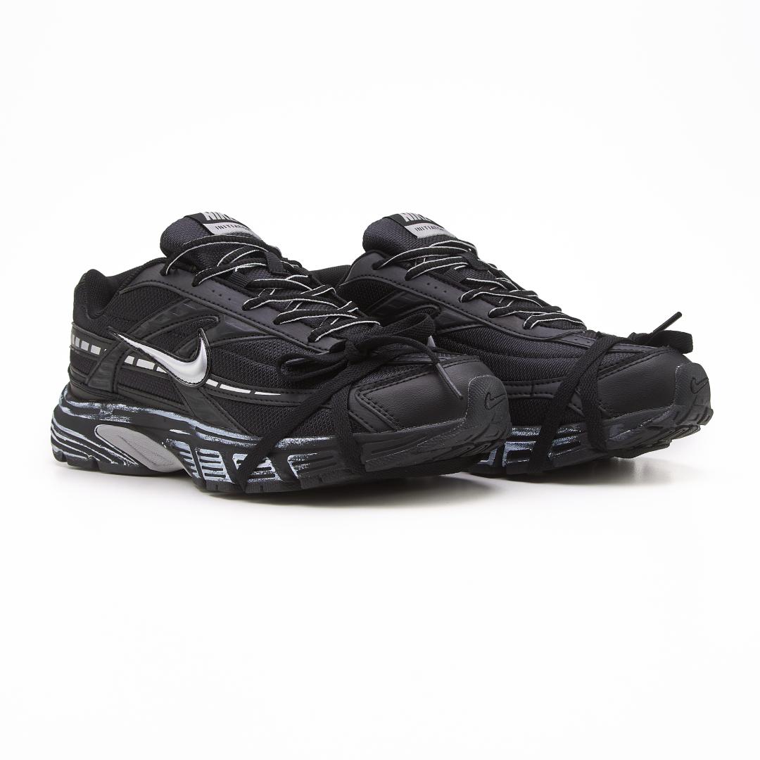 Nike Initiator Custom Black White