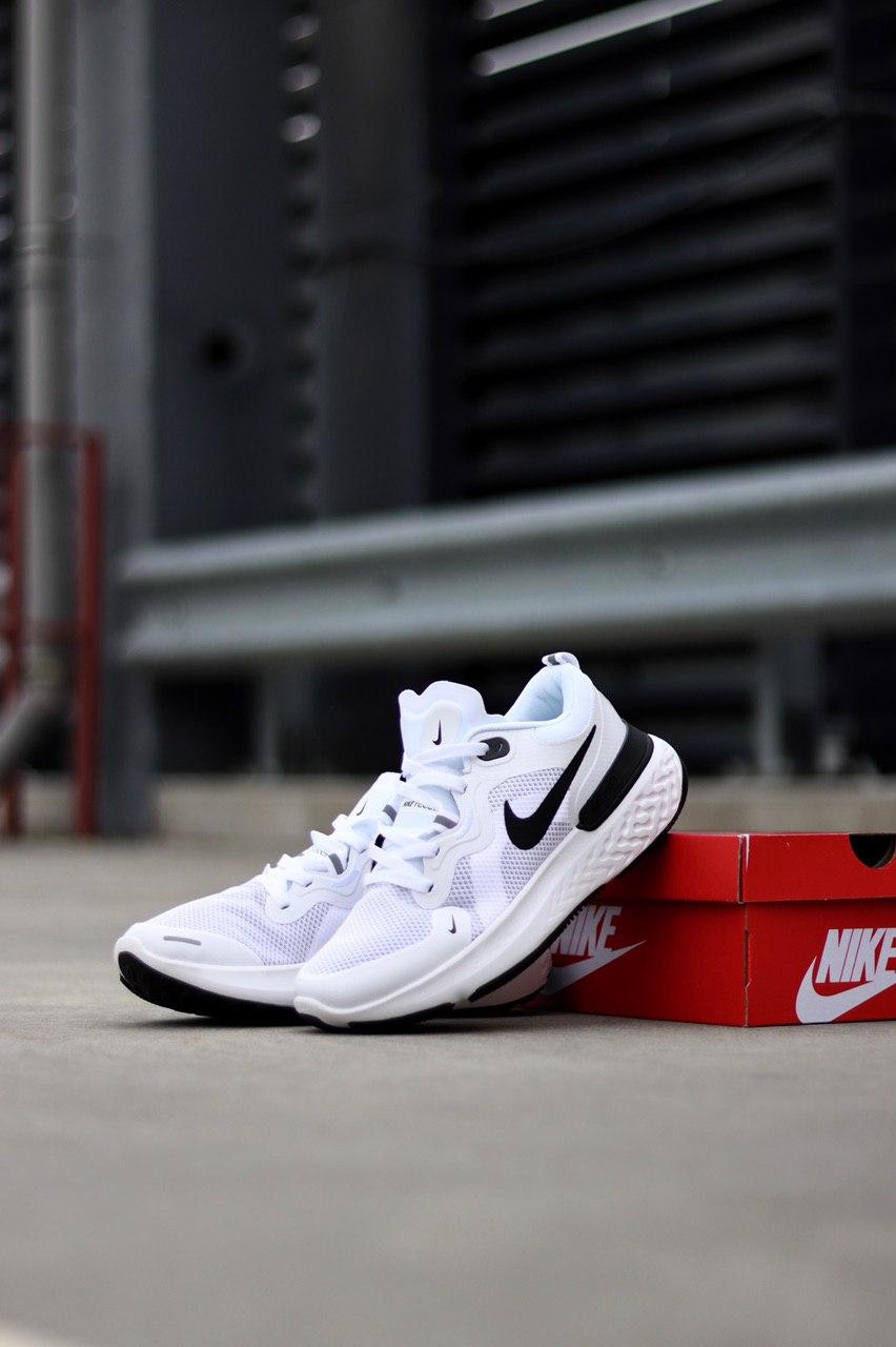 Nike React Infiniti Run Flyknit