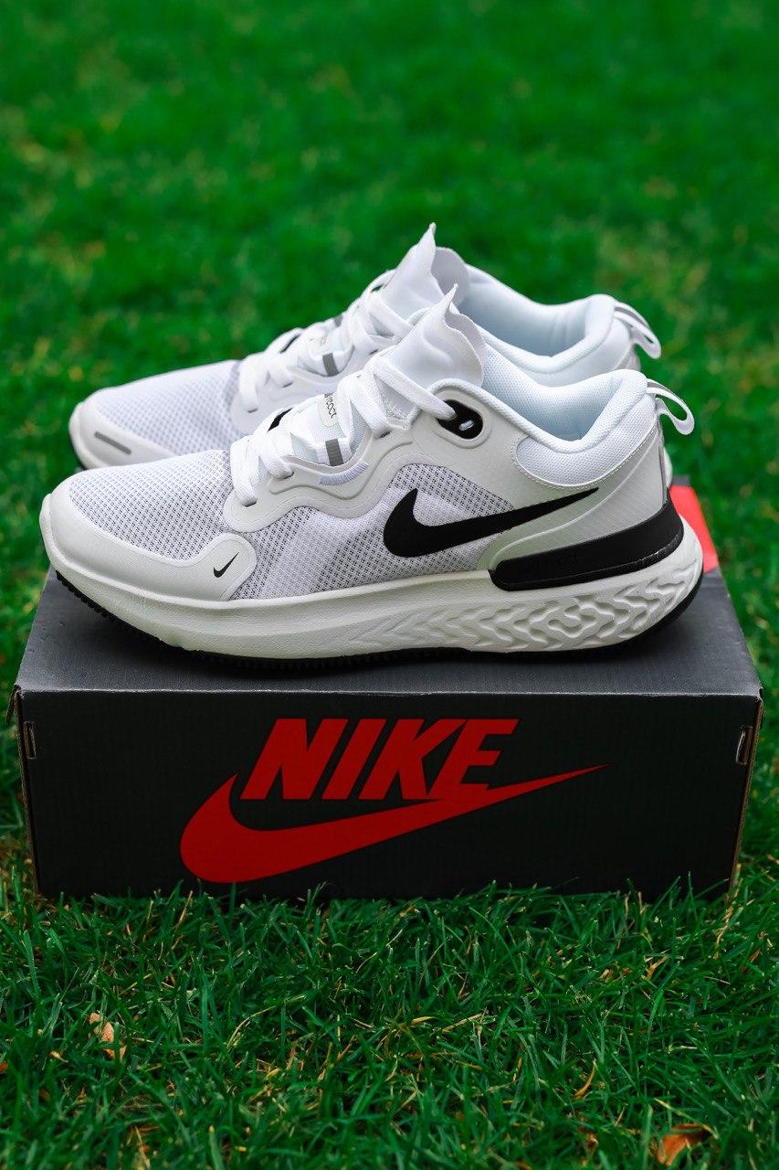 Nike React Infiniti Run Flyknit