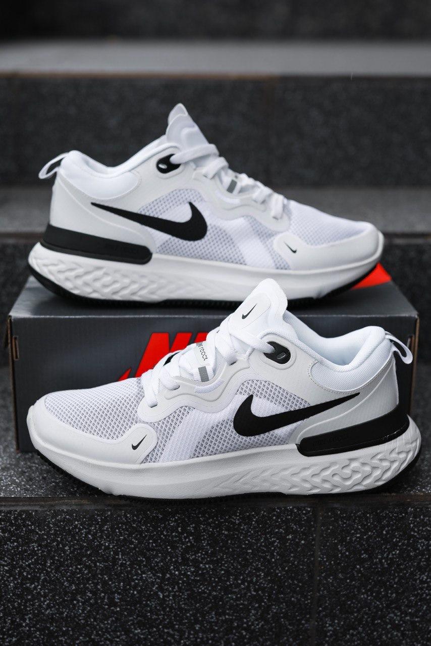 Nike React Infiniti Run Flyknit