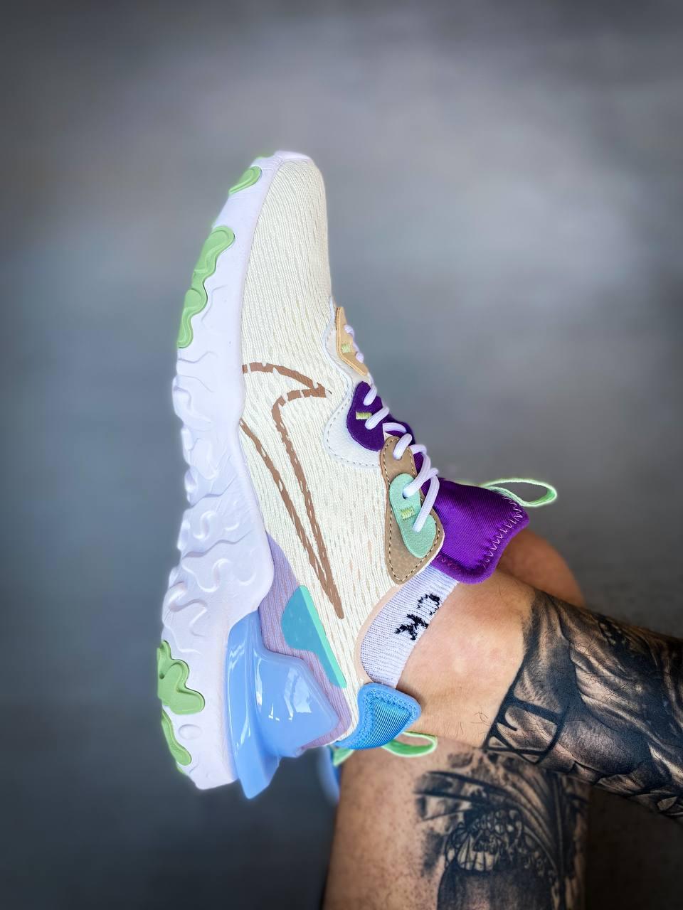 Nike React Vision Beige Blue