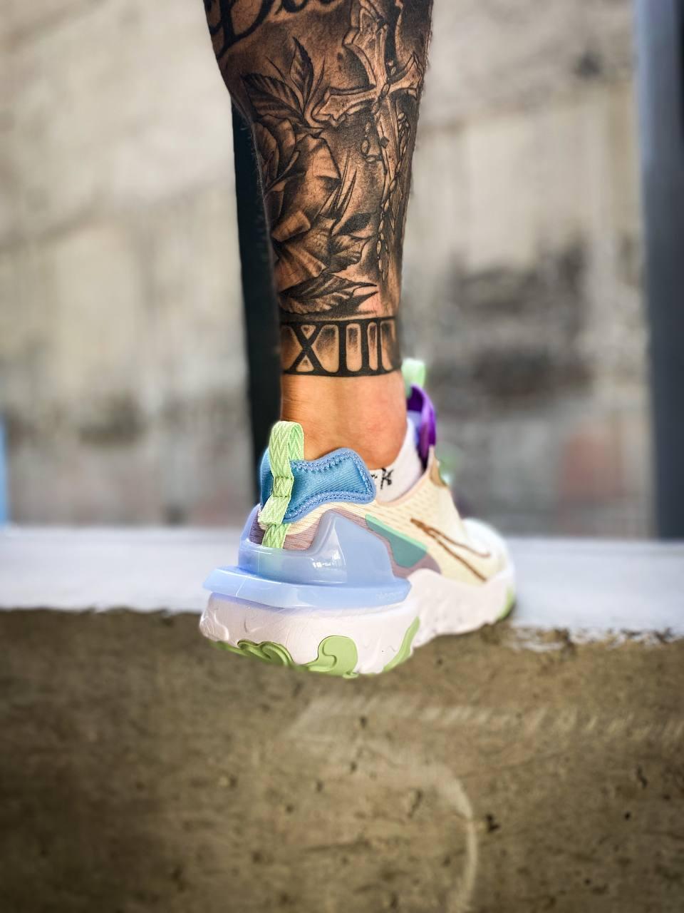 Nike React Vision Beige Blue
