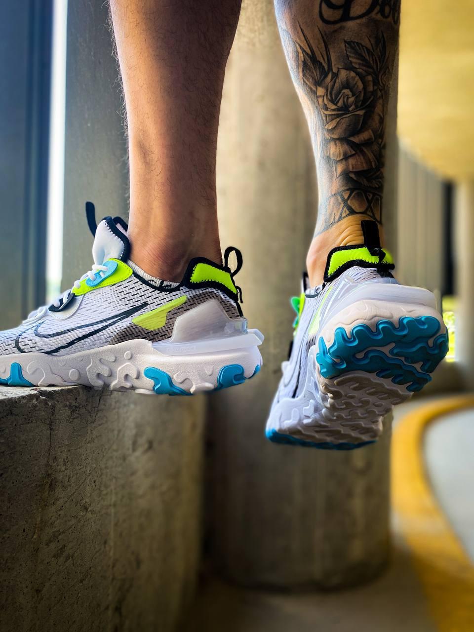 Nike React Vision White Black-Wolt-Blue Fury