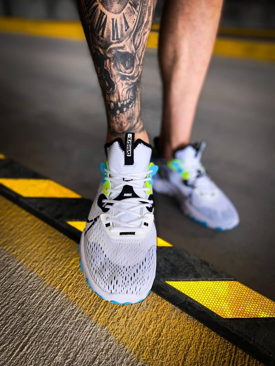 Nike React Vision White Black-Wolt-Blue Fury