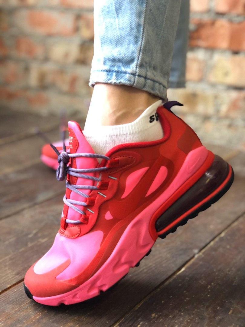 Nike React 270 Red Pink
