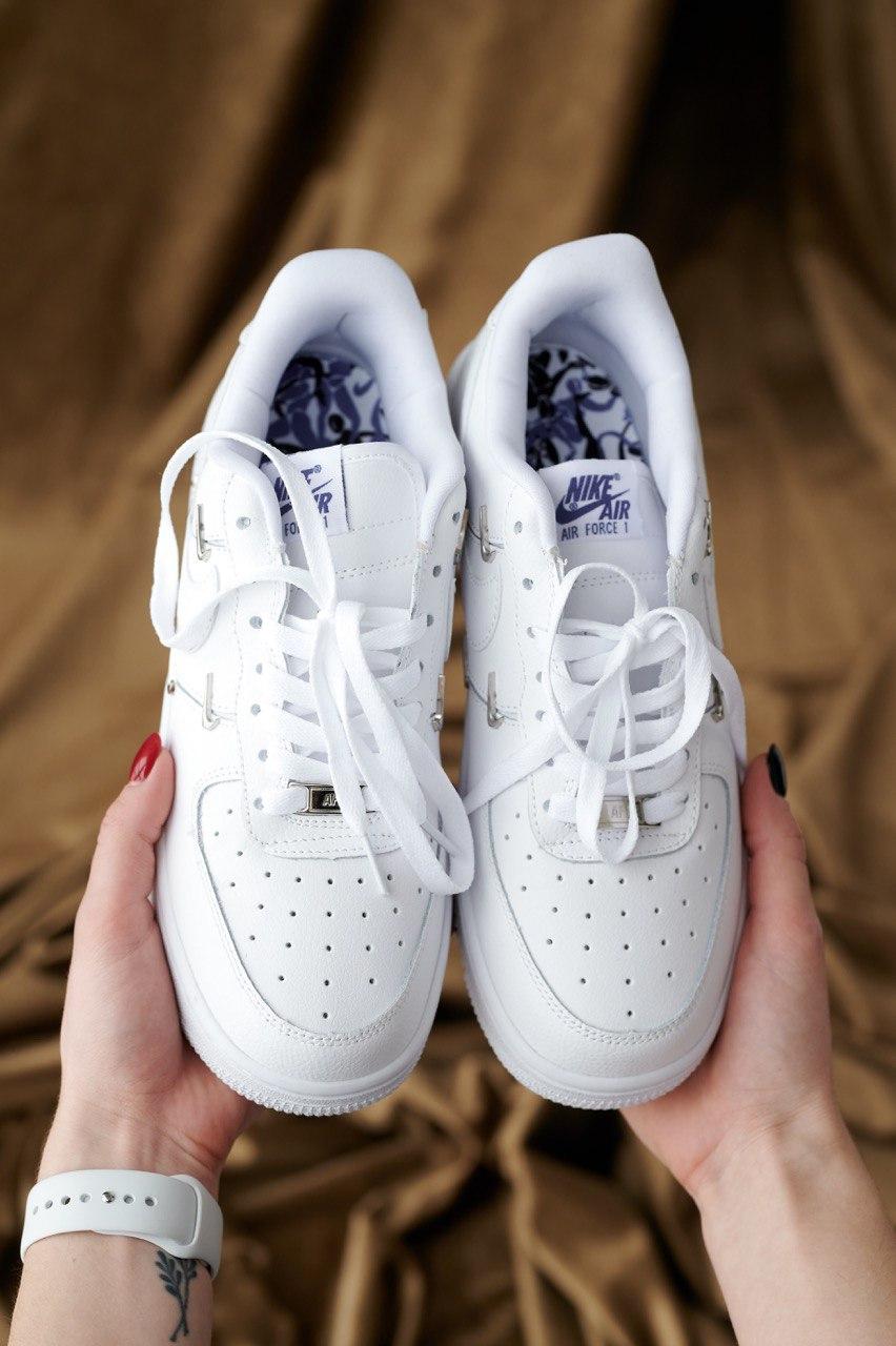 Nike Air Force 1 Metal Swoosh White