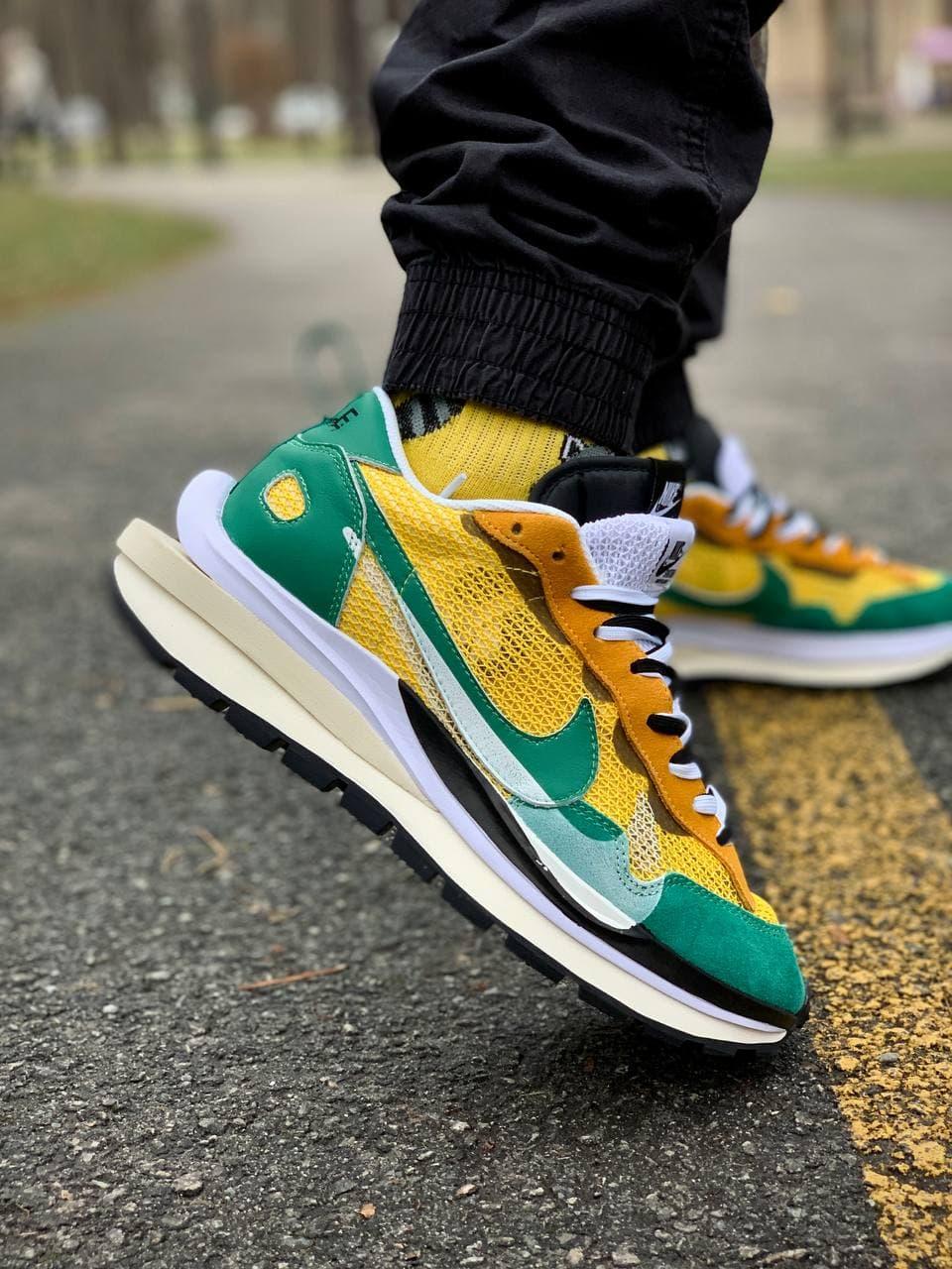 Nike VaporWaffle x Sacai Green
