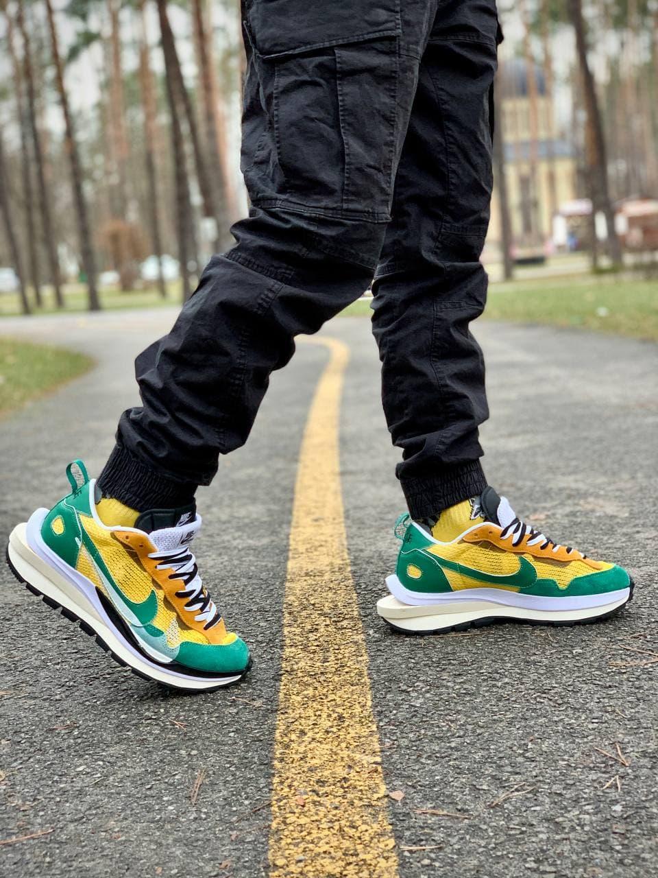 Nike VaporWaffle x Sacai Green