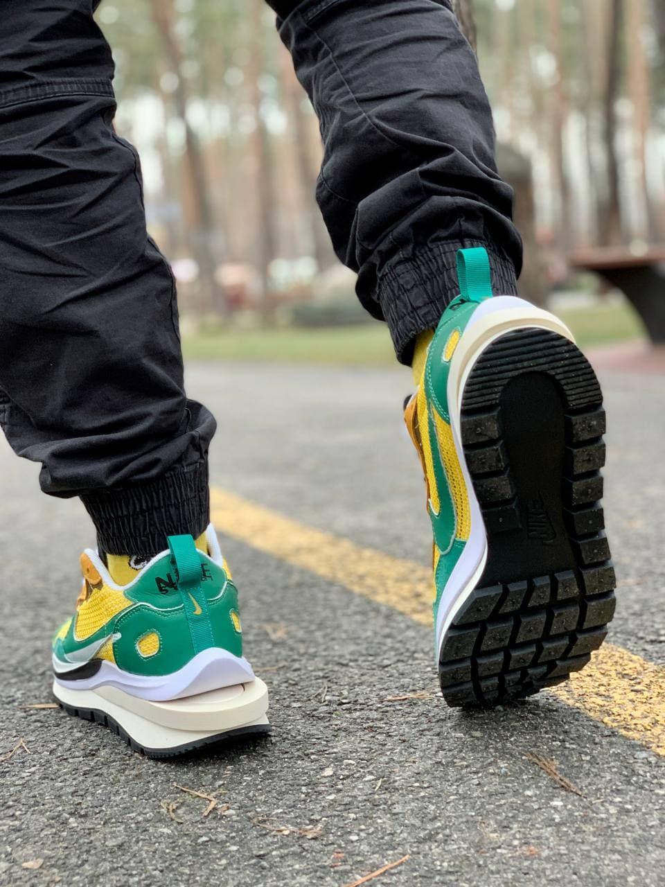 Nike VaporWaffle x Sacai Green