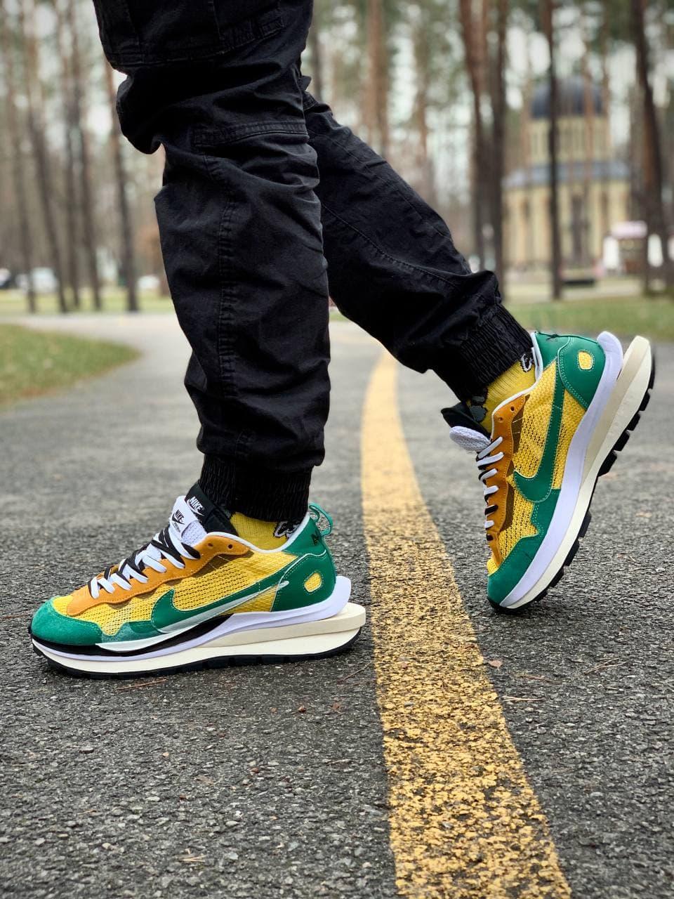Nike VaporWaffle x Sacai Green