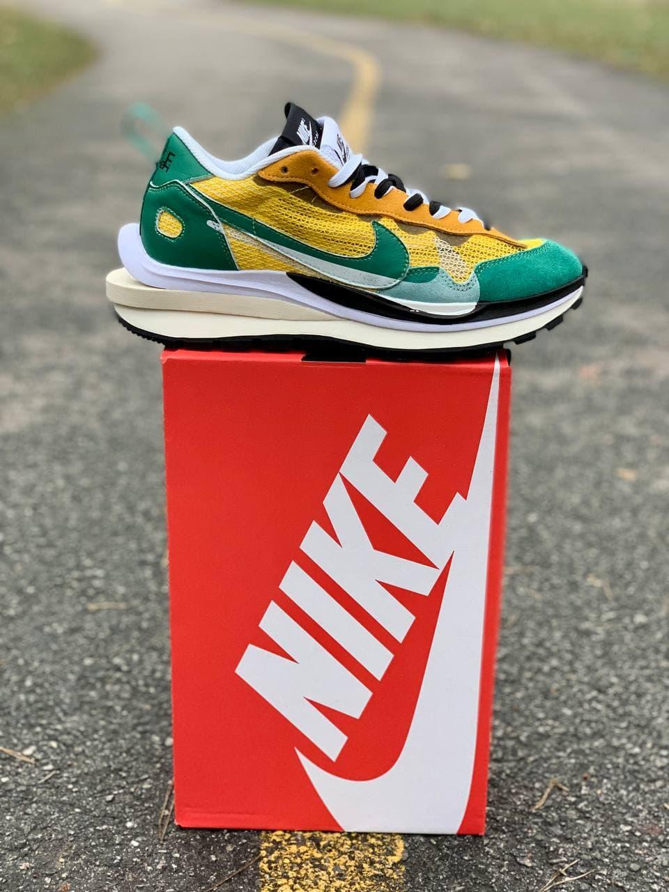 Nike VaporWaffle x Sacai Green
