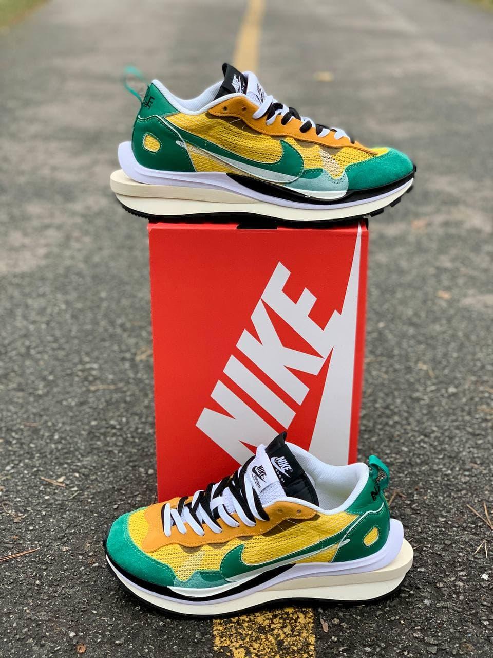 Nike VaporWaffle x Sacai Green