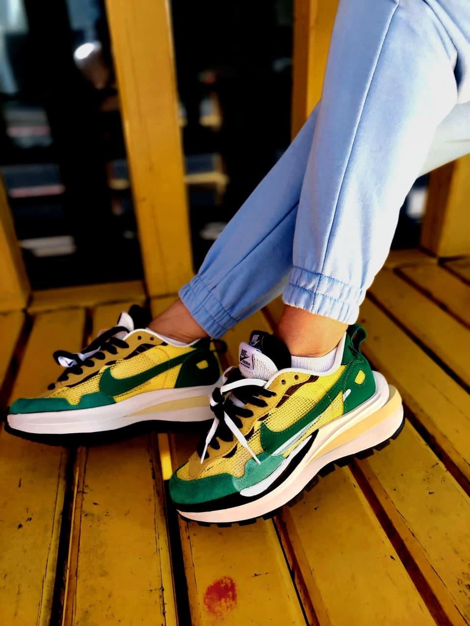 Nike VaporWaffle x Sacai Green