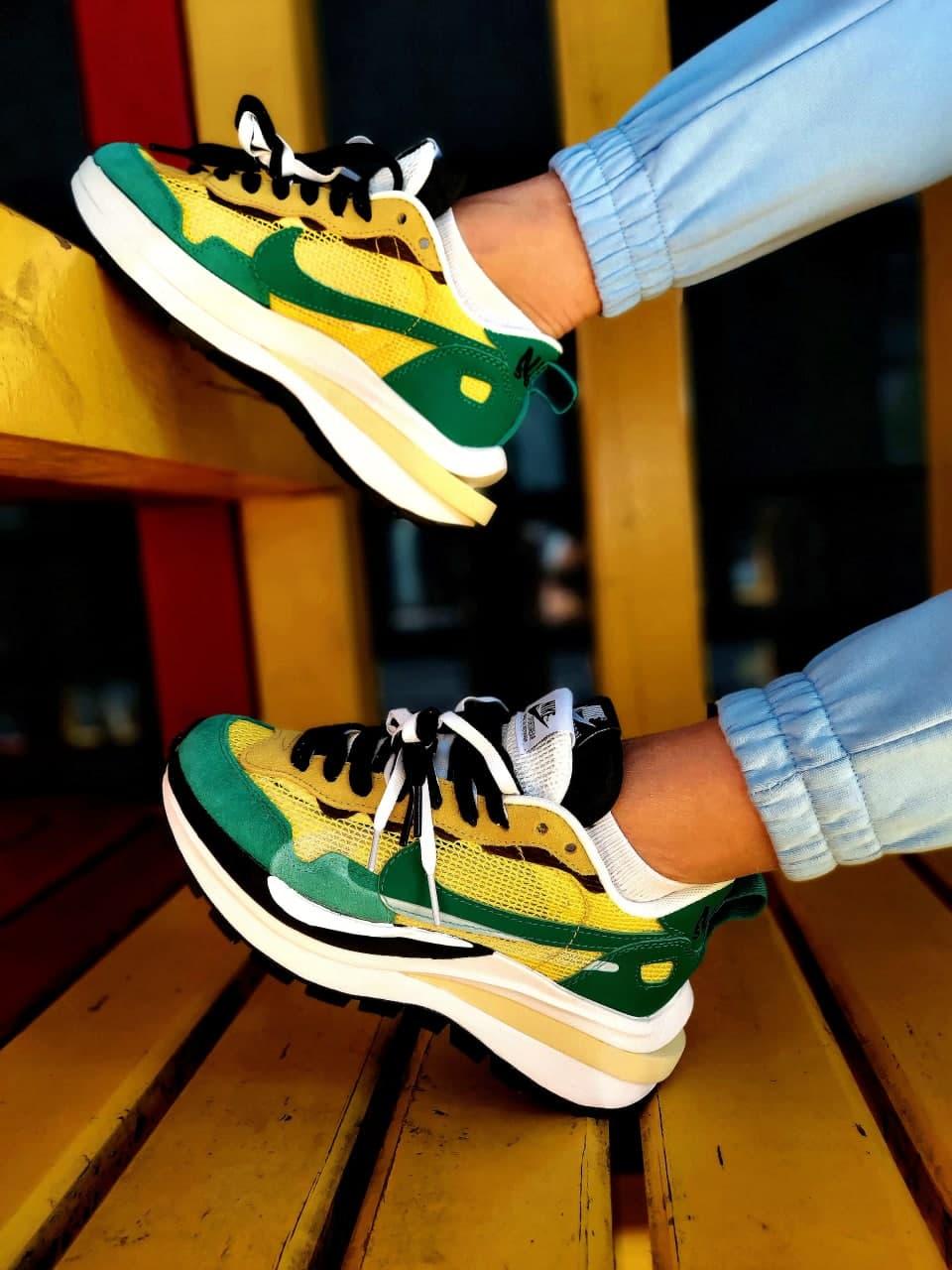 Nike VaporWaffle x Sacai Green