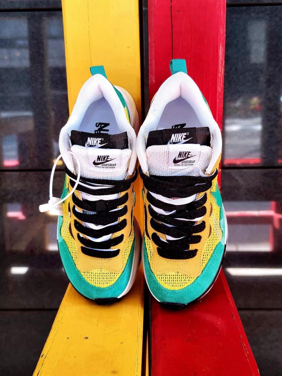 Nike VaporWaffle x Sacai Green