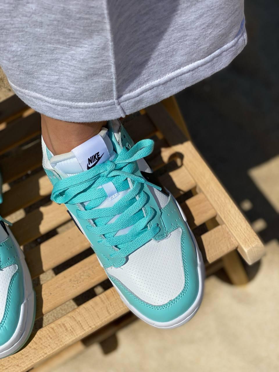 Nike Dunk Disrupt White Light Green Black