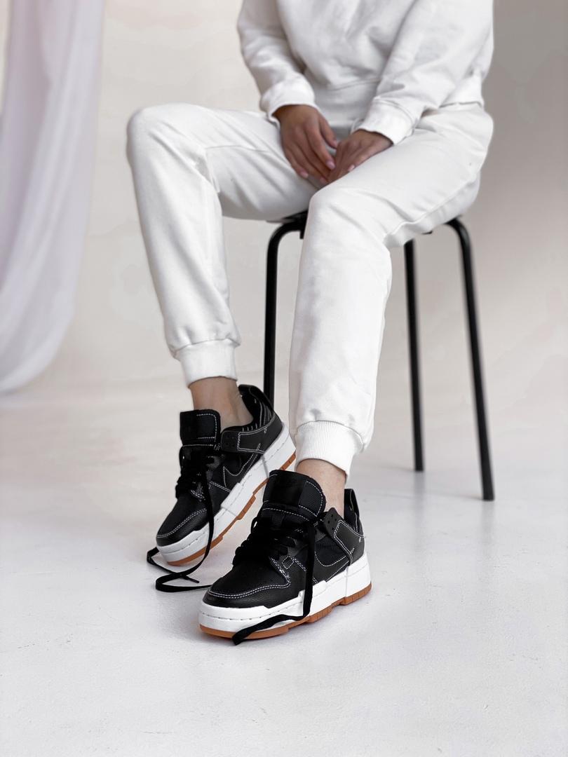 Nike Dunk Disrupt Black White 1