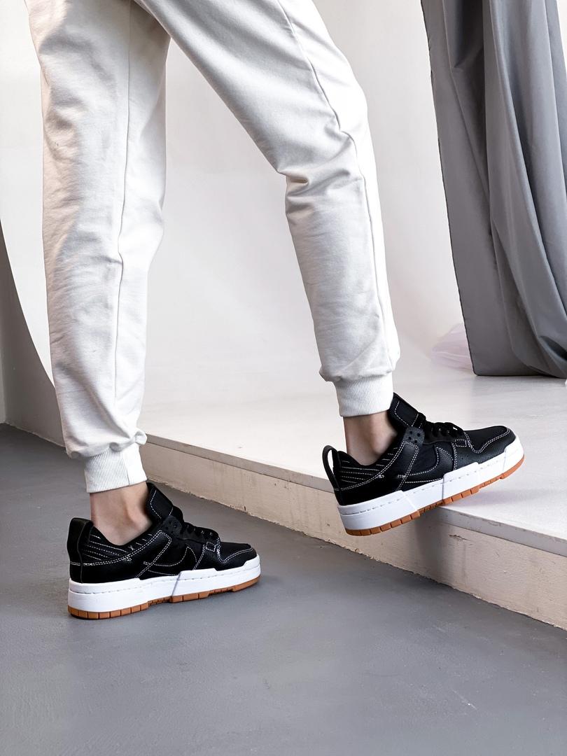 Nike Dunk Disrupt Black White 1