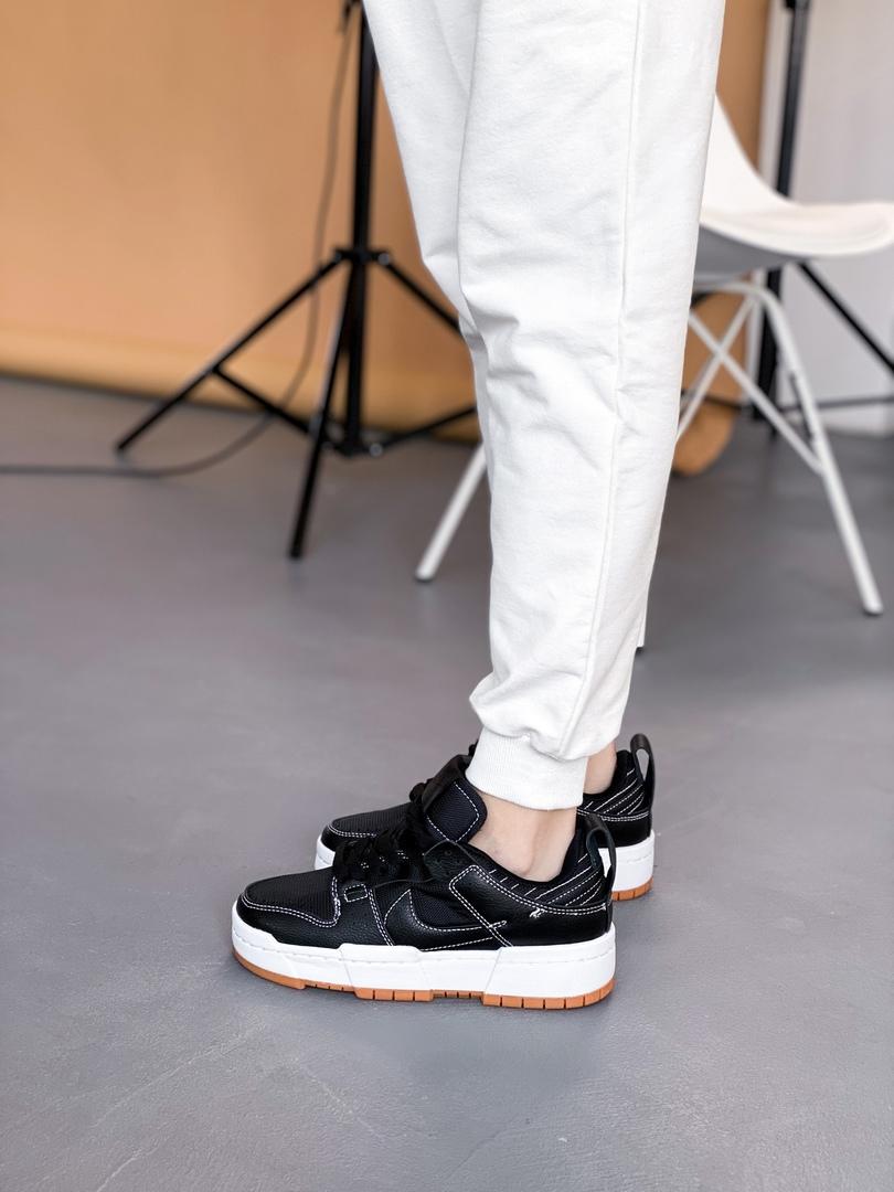 Nike Dunk Disrupt Black White 1