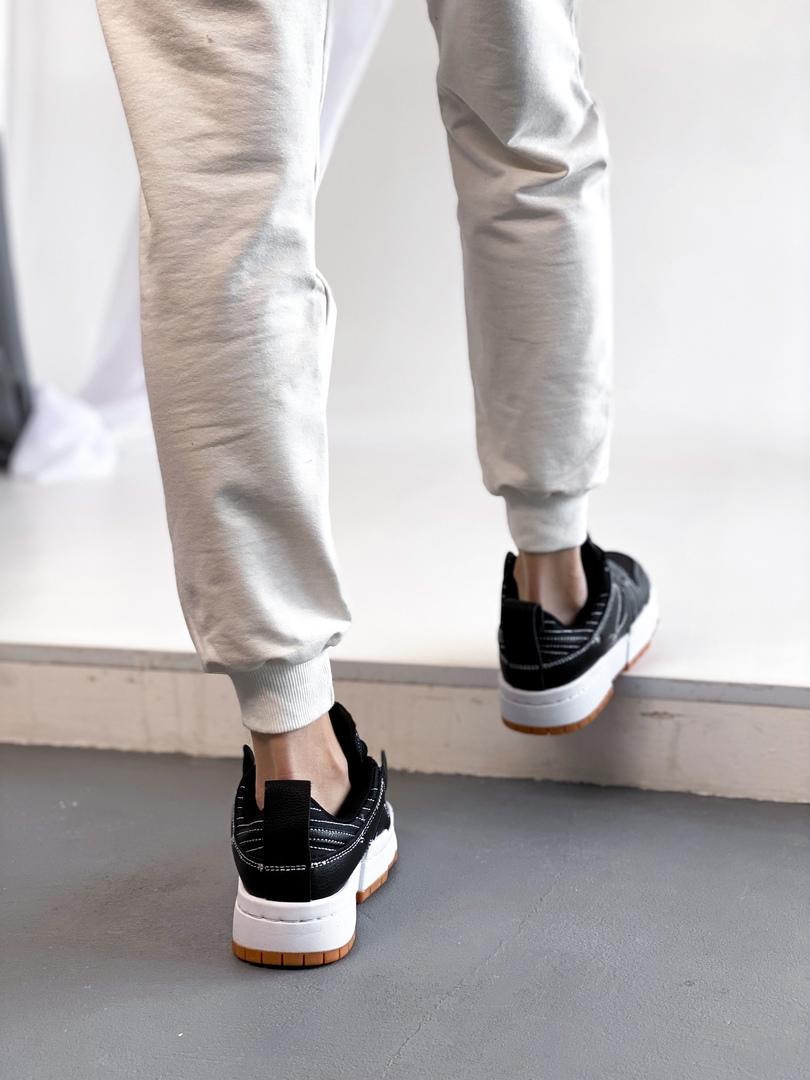Nike Dunk Disrupt Black White 1