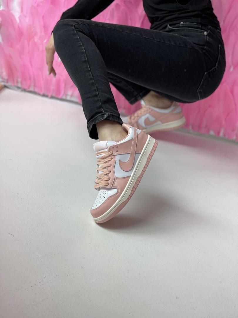 Nike Dunk Disrupt Pink White 2