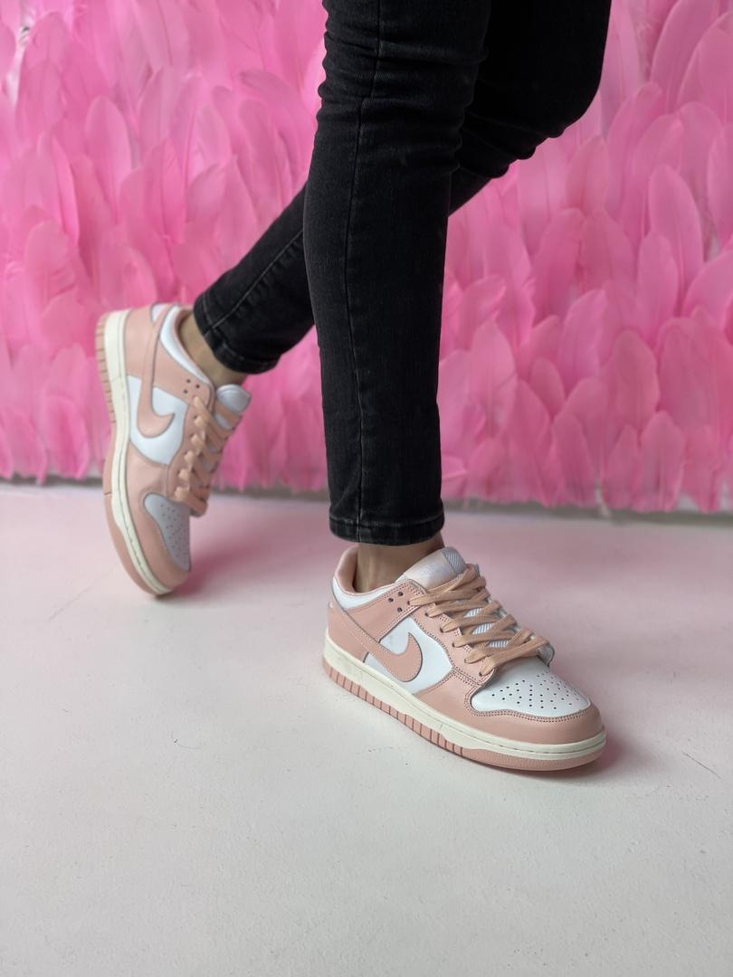 Nike Dunk Disrupt Pink White 2