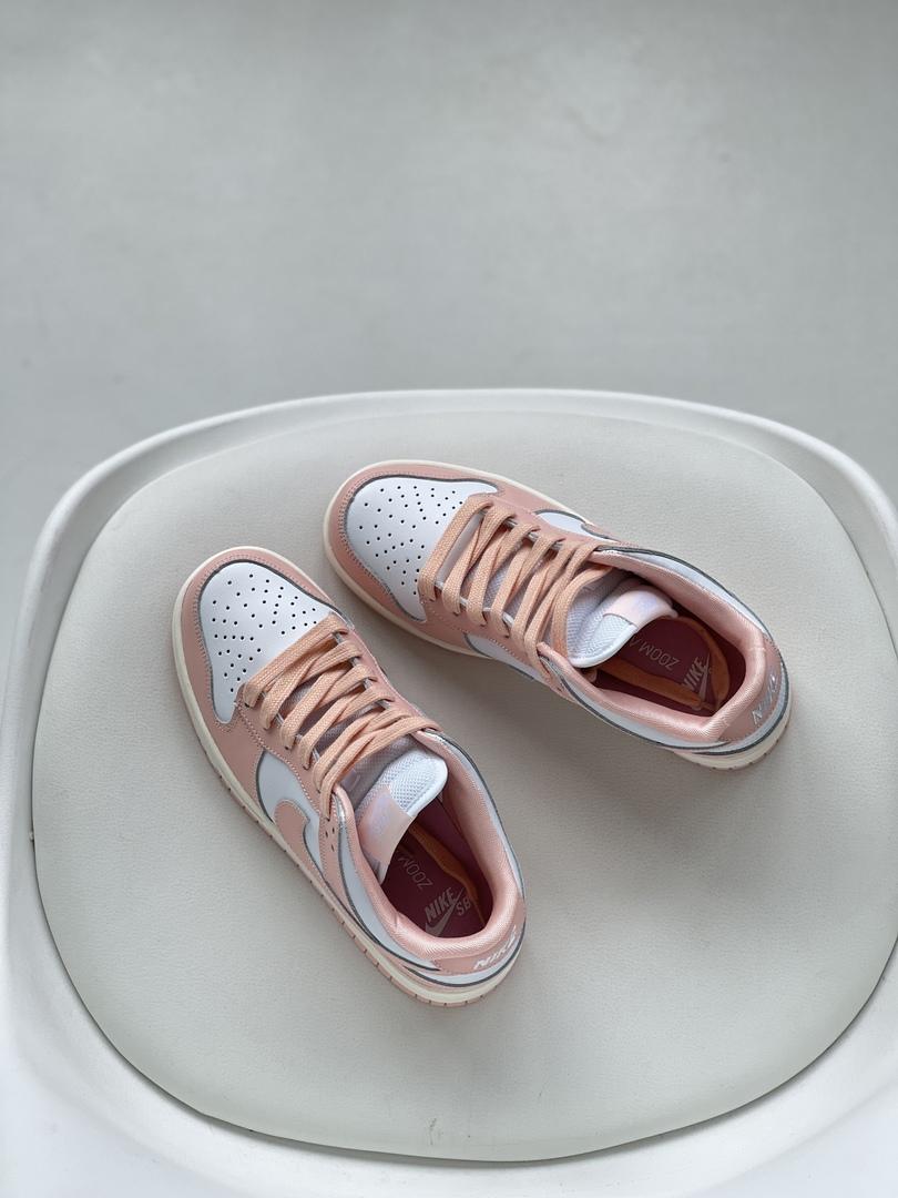 Nike Dunk Disrupt Pink White 2