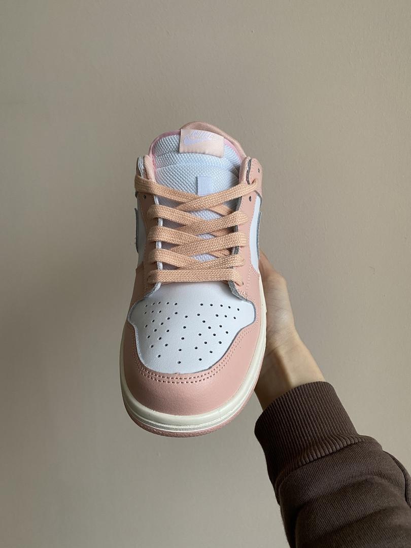 Nike Dunk Disrupt Pink White 2