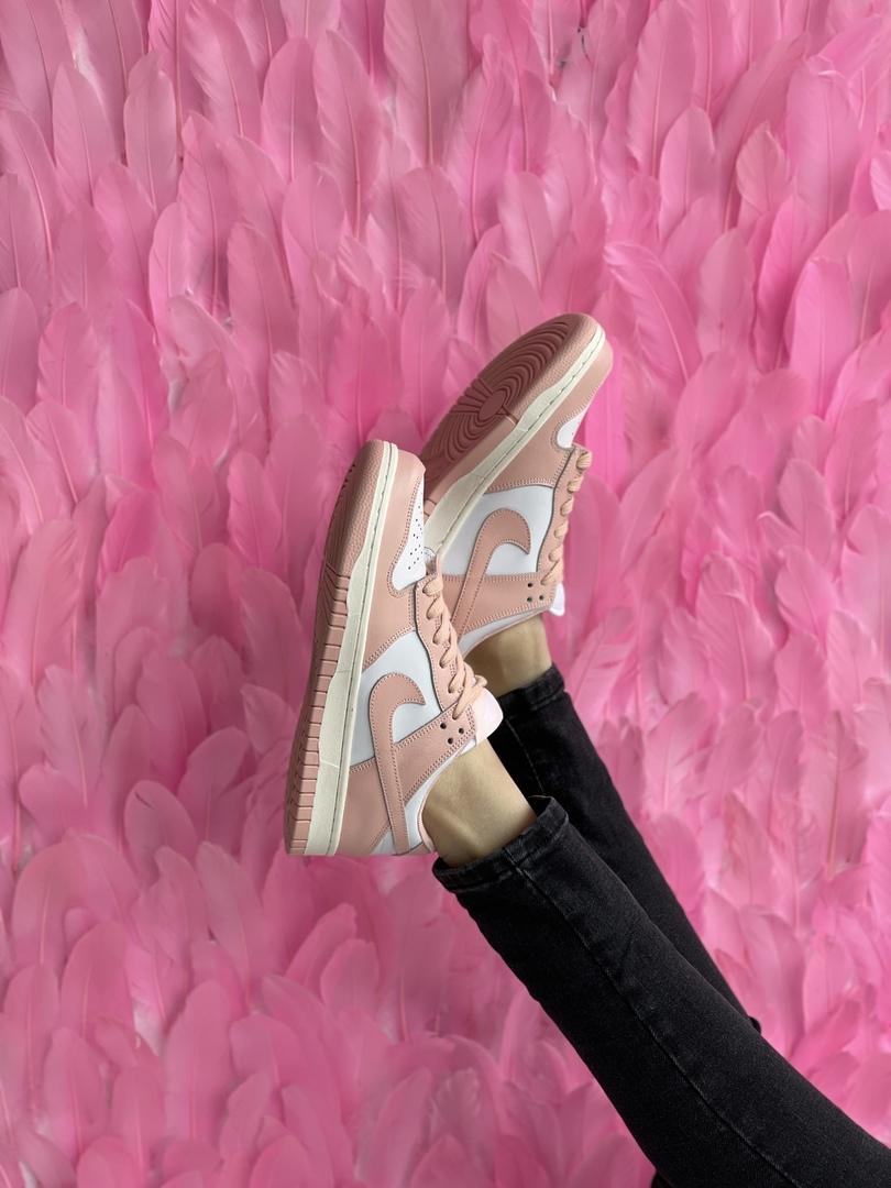 Nike Dunk Disrupt Pink White 2