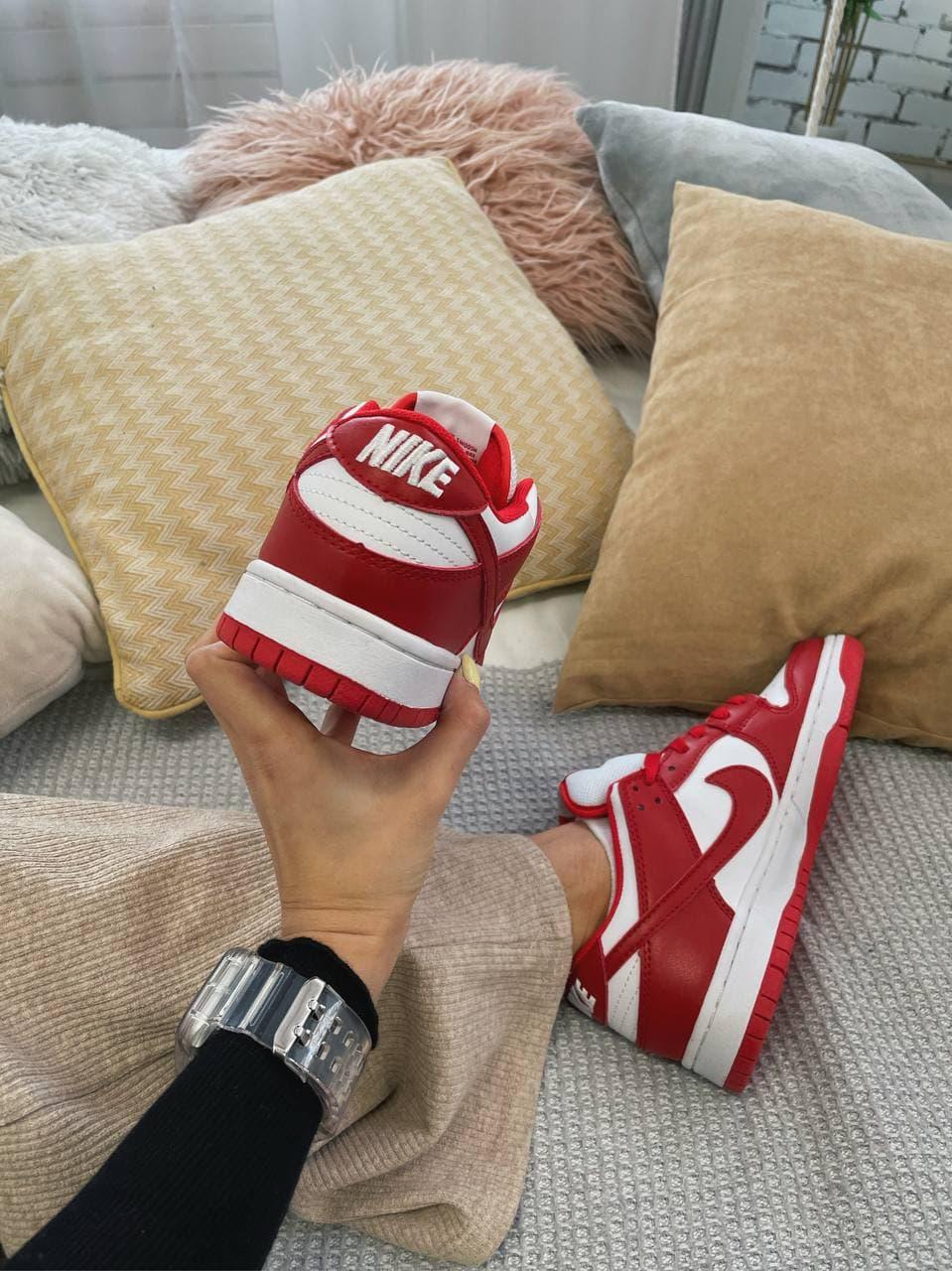 Nike Dunk Disrupt Red White 1
