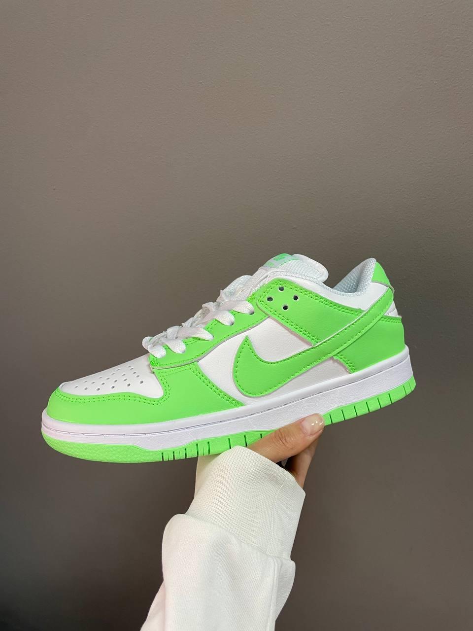 Nike SB Dunk Green White